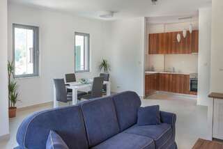Апартаменты Lavender Bay Apartment Дони-Моринь Апартаменты-19