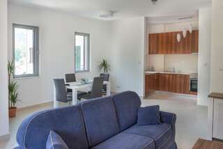 Апартаменты Lavender Bay Apartment Дони-Моринь Апартаменты-61